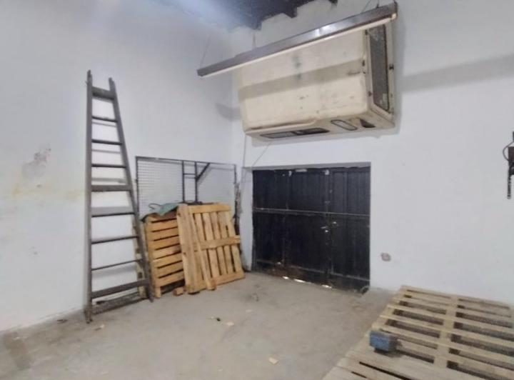 Casa · 90m² · 2 Ambientes · 1 Cochera