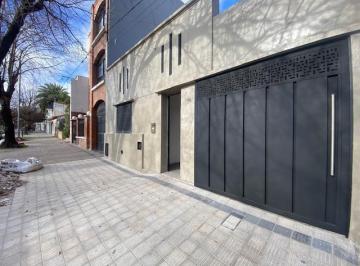 Casa · 130m² · 5 Ambientes · 1 Cochera · Casa en La Plata