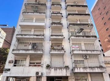 Departamento · 66m² · 4 Ambientes · 1 Cochera · Departamento en Centro