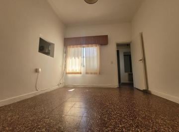 Departamento de 3 ambientes, La Plata · Departamento en La Plata con 65 m² Construidos y 2 Habitaciones en Venta