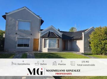 Casa · 165m² · 5 Ambientes · 1 Cochera · Casa Venta - Echeverria del Lago