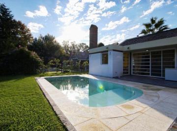 Casa · 120m² · 5 Ambientes · 2 Cocheras · Venta Casa 5 Ambientes en Country El Paraíso Guernica