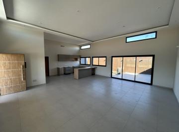 Casa · 159m² · 5 Ambientes · 1 Cochera · Casa 3 Dor en Una Planta - Rincones de Manantiales