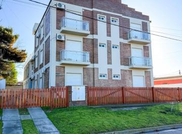 Departamento · 64m² · 3 Ambientes · 1 Cochera · Departamento - Monte Hermoso