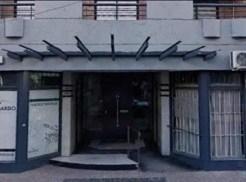 Departamento · 60m² · 3 Ambientes · 1 Cochera · Departamento 3 Ambientes Céntrico con Cochera