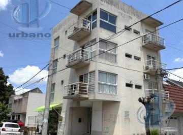 Departamento · 36m² · 2 Ambientes · 1 Cochera · Departamento en Venta 2 Amb. Planta Baja C/ Patio y Cochera - Ramos Mejia