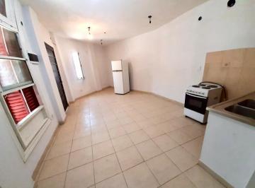 PH · 35m² · 2 Ambientes · PH 2 Ambientes Sin Expensas en Barracas Alquiler