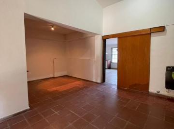 Casa · 150m² · 5 Ambientes · 2 Cocheras · Se Vende Casa 3 Dorm. Barrio Los Robles