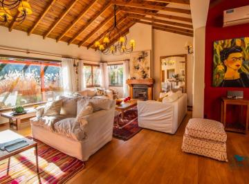 Casa de 7 ambientes, Pilar · Carmel Alquiler y Venta 4 Dorm Ulrich Propiedades
