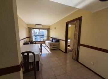 Departamento · 40m² · 2 Ambientes · Alquiler 24 Meses Departamento 2 Ambientes Zona Plaza Colon