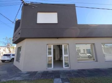 Local comercial · 78m² · Local con Oficina en Esquina a Estrenar Lujan
