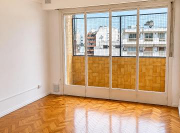 Departamento de 3 ambientes, Caballito · Alquiler 3 Ambientes con Balcón y Vista Abierta en Caballito