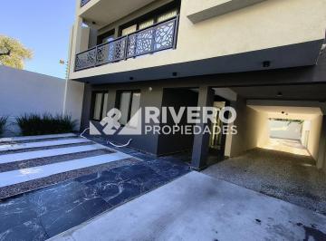 Departamento · 80m² · 3 Ambientes · 2 Cocheras · Departamento en Venta en Castelar Norte - 3 Amb con 2 Cocheras y Patio