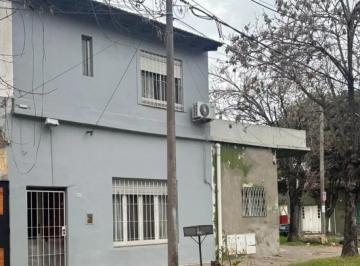 general-san-martin-villa-ballester-venta-ph-3-ambientes · Venta de PH de 3 Ambinetes - Ituzaingó 1486 V Ballester