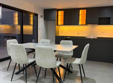 PH · 153m² · Duplex en Venta en Solares de Manantiales. 3 Dorm. 2 Baños. 2 Cocheras