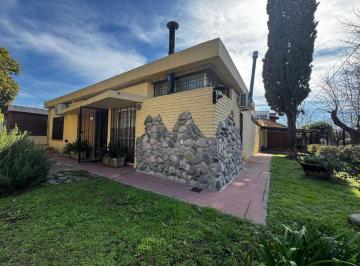 Casa de 6 ambientes, Córdoba · Vendo Casa de 3 Dorm en Quebrada de Las Rosas Apta Credito