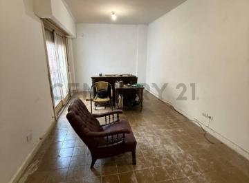 Departamento · 56m² · 4 Ambientes · Venta Departamento 4 Ambientes en Recoleta Oportunidad a Remodelar!