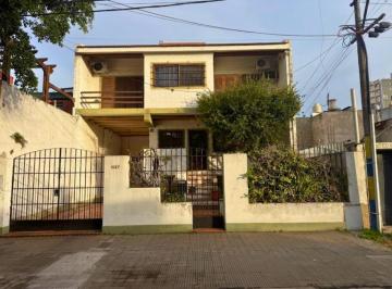 Casa · 360m² · 9 Ambientes · 3 Cocheras · Venta Casa 5 Dormitirios - Patio Verde Arroyito