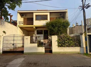 Casa · 360m² · 9 Ambientes · 3 Cocheras · Venta Casa 5 Dormitirios - Patio Verde Arroyito