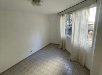 Departamento de 3 ambientes, Recoleta · Departamento en Alquiler en Increible Zona de Palermo!