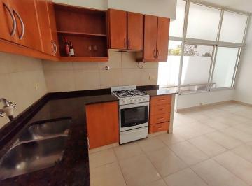 PH · 62m² · 3 Ambientes · Departamento en Pb con Patio Estilo PH en Belgrano