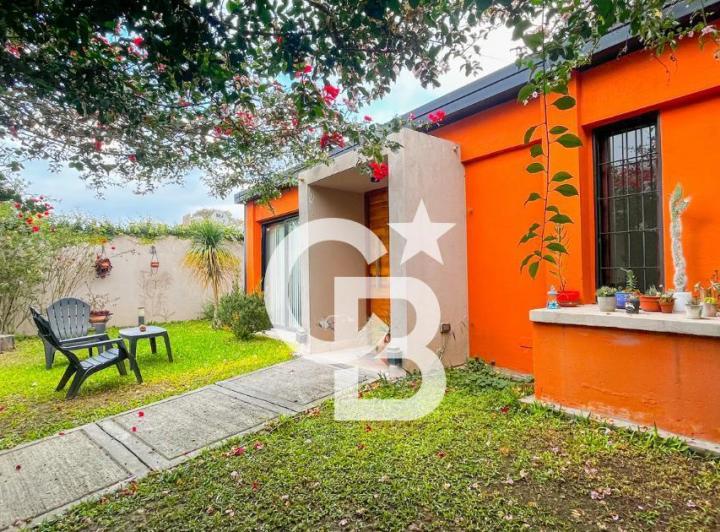 Casa · 125m² · 5 Ambientes · 1 Cochera