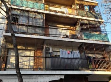 INO-INO-100_2 · Venta Departamento Dos Ambientes a m Subte y Zona Comercial