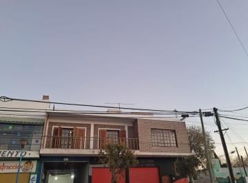 PH · 155m² · 7 Ambientes · Venta de Casa en PH Excelente Ubicaciòn