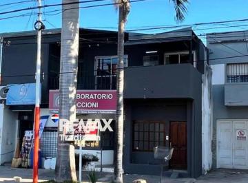 Departamento · 130m² · 4 Ambientes · Departamento en Alquiler Av 9 de Julio - Rcia