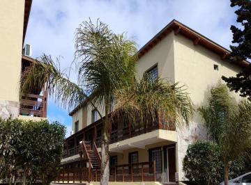 Casa · 75m² · 3 Dormitorios · 2 Cocheras · Pinamar - Centrico Duplex con Doble Cochera Uf 9