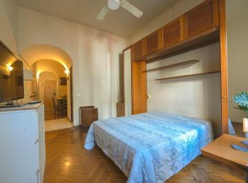 Departamento de 1 ambiente, Recoleta · Oportunidad en Recoleta | Monoambiente con Gran Potencial de Revalorización | Uriburu 1000