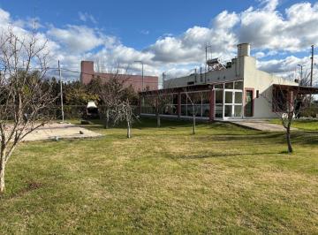 Casa · 816m² · 5 Ambientes · 3 Cocheras · Casa en Venta - Ensenada, Club Regatas