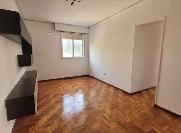 Departamento · 44m² · 3 Ambientes · Alquiler 3 Ambientes Luminoso Caballito