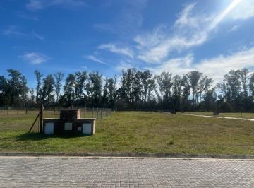 Terreno · 900m² · Lote en Venta, Barrio Abierto