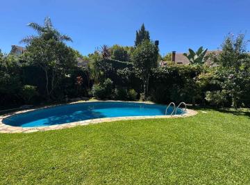 Casa · 271m² · 6 Ambientes · 1 Cochera · Alquilercasa Acassuso Libert Al Rio Pulmón Soñado