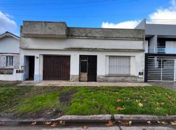 PH · 67m² · 3 Ambientes · 1 Cochera · PH 3 Amb en Alquiler con Cochera Al Frente