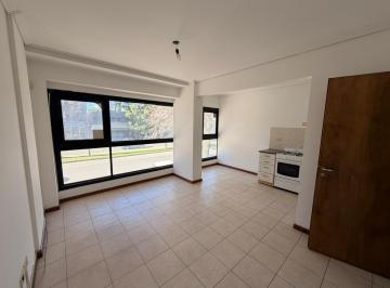 Departamento · 70m² · 3 Ambientes · Alquiler - Departamento 1 Dormitorio - Zona Facultades - Av Francia 853
