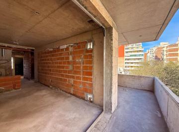 Departamento · 41m² · 2 Ambientes · Departamento en Venta de 1 Dormitorio con Balcon Corrido Al Frente en Barrio Martin