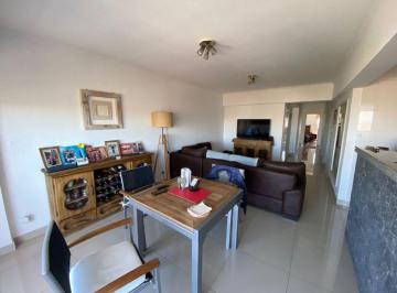 Departamento de 4 ambientes, Quilmes · Semipiso Venta Bernal Centro