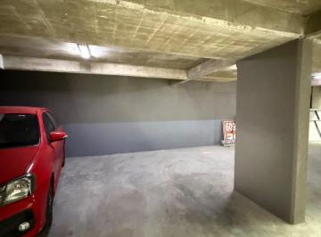 Garage · 12m² · 1 Cochera · Cochera Cubierta en Almagro Norte