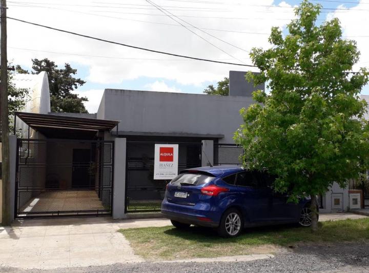Casa · 140m² · 4 Ambientes · 1 Cochera