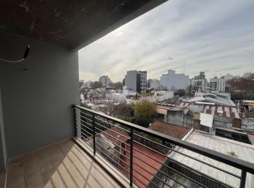 Departamento · 42m² · 2 Ambientes · Departamento en Venta 2 Ambientes con Balcon Apto Profesional en Flores