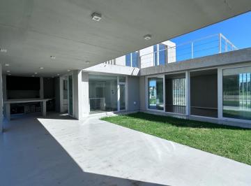 Casa · 150m² · 4 Ambientes · Casa en Greenville 4 Amb en Venta