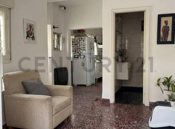 Casa · 85m² · 4 Ambientes · PH en Venta - 2 Dorm. - Quilmes