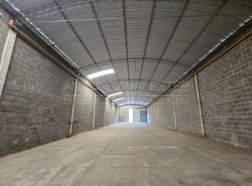 Bodega-Galpón de 1 ambiente, Córdoba · Alquilo 4 Naves de 400 m² Cub. c/u Sobre Av J. B. Justo. Predio Cerrado (Ga 317)