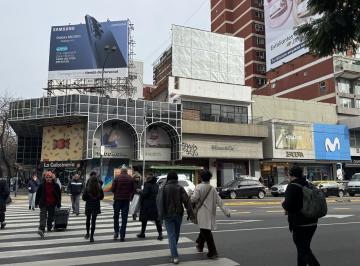 Local comercial · 780m² · Cabildo y Juramento Local Unico 780 m² Mejor Vereda Publicidad en Primer Piso