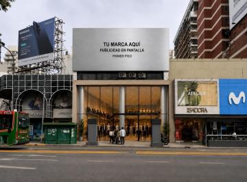 Local comercial · 530m² · Cabildo y Juramento Local Unico 270 m² Deposito Mejor Vereda Publicidad en Primer Piso