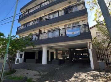 Departamento de 2 ambientes, Lomas de Zamora · Departamento de 2 Ambientes Muy Bien Ubicado