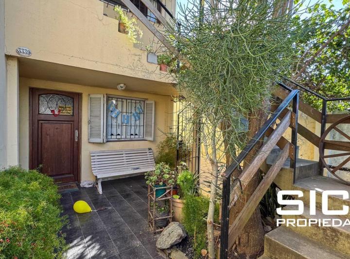 PH · 319m² · 8 Ambientes · 2 Cocheras