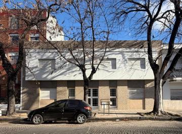 PH · 84m² · 5 Ambientes · Calle 5 Entre 63 y 64